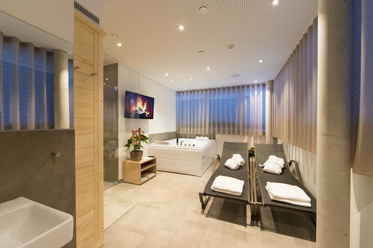 Vitus Steyr Hotel & Spa Suites エクステリア 写真
